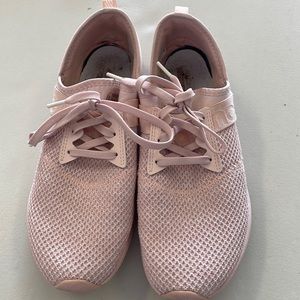 New Balance Fuel Core Nergize